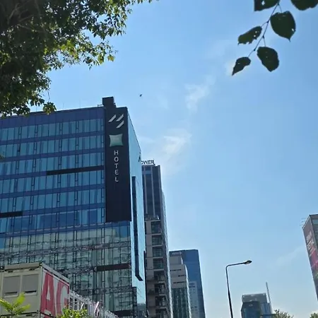 Brand New 2 With Ac And Balcony Varşova